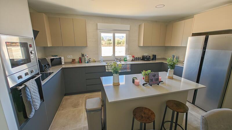 4 bedroom Villa for sale