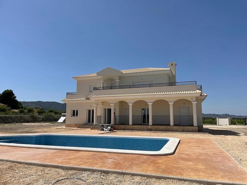 4 bedroom Villa for sale