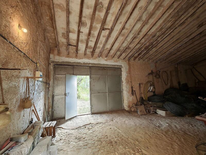 6 bedroom Country House for sale 6 bedroom Country House for sale