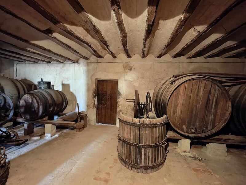 6 bedroom Country House for sale 6 bedroom Country House for sale