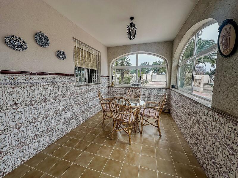 5 bedroom Villa for sale