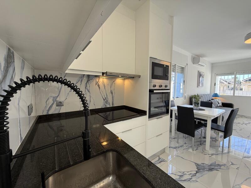 2 bedroom Villa for sale