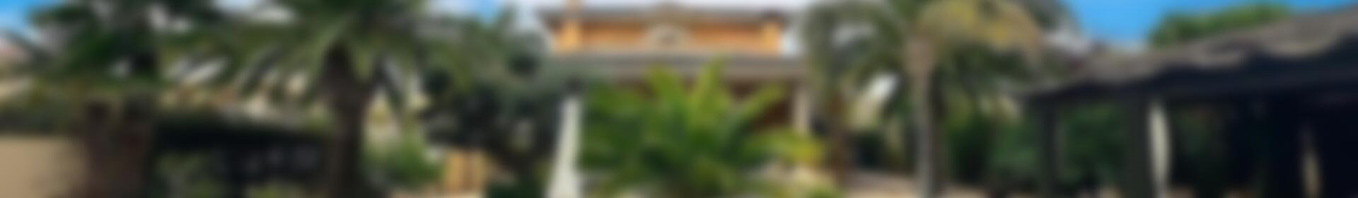 5 bedroom Villa for sale