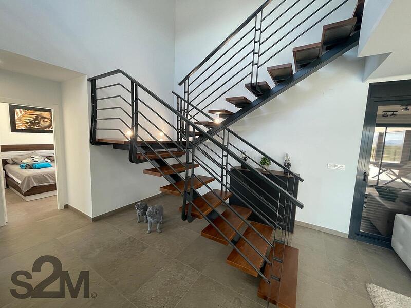 5 bedroom Villa for sale