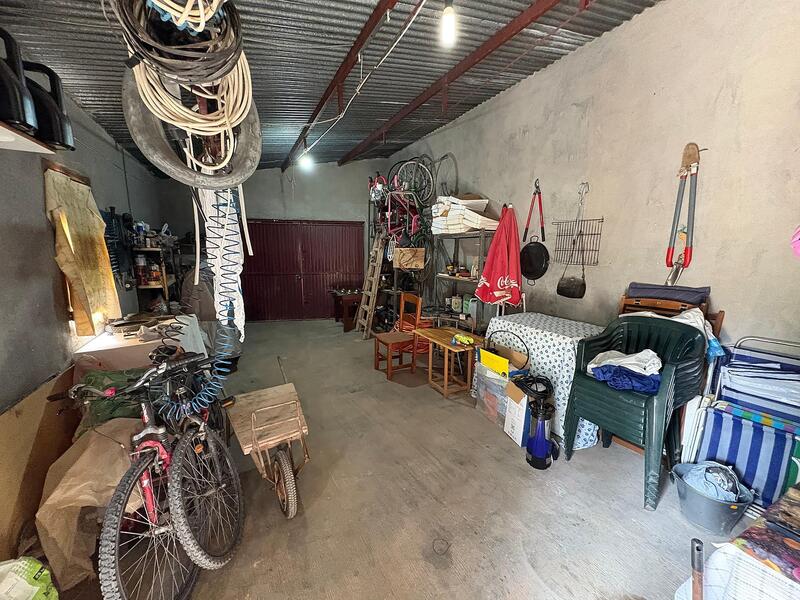 6 bedroom Villa for sale