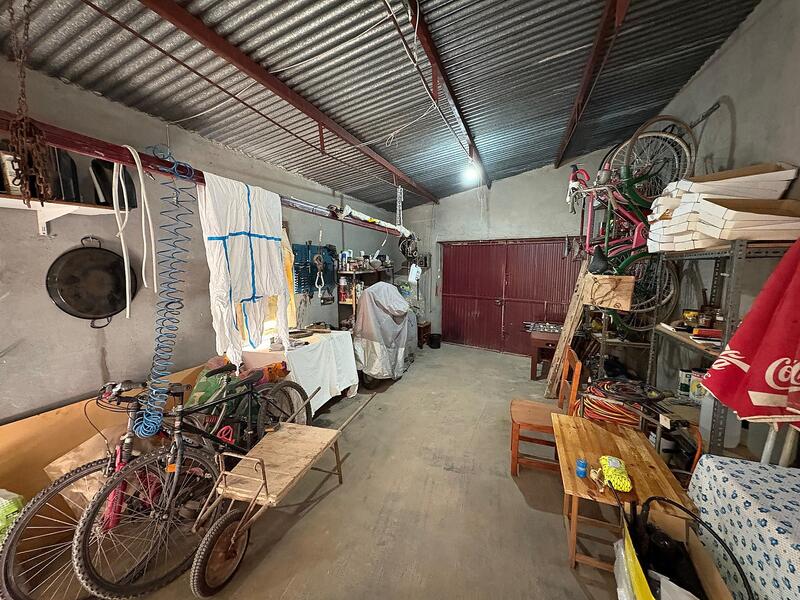 6 bedroom Villa for sale