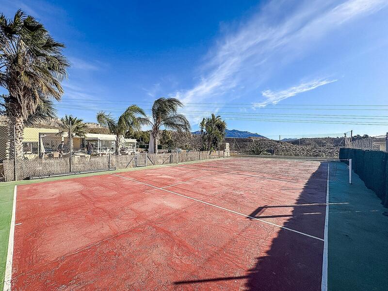 5 bedroom Villa for sale