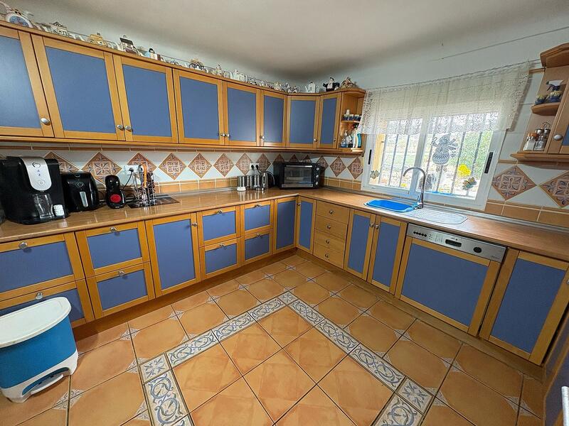 7 bedroom Townhouse for sale 7 bedroom Townhouse for sale