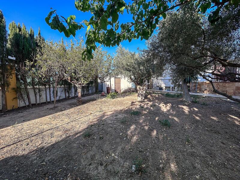 4 bedroom Country House for sale 4 bedroom Country House for sale