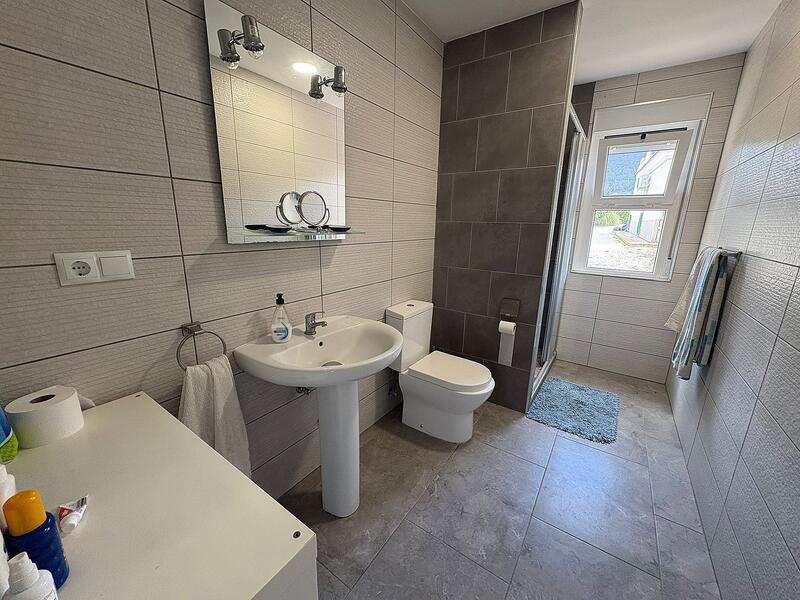 5 bedroom Villa for sale