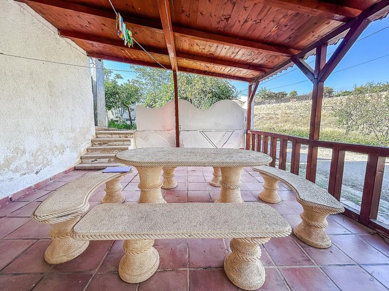 4 bedroom Cave House for sale