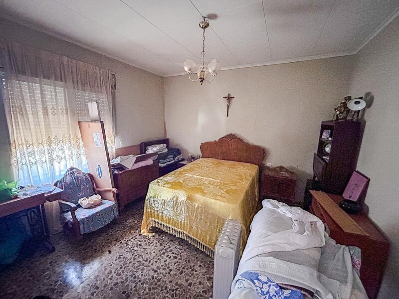 6 bedroom Townhouse for sale 6 bedroom Townhouse for sale