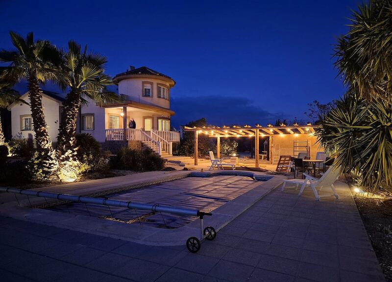 5 bedroom Villa for sale 5 bedroom Villa for sale