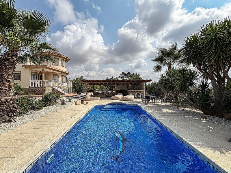 5 bedroom Villa for sale 5 bedroom Villa for sale