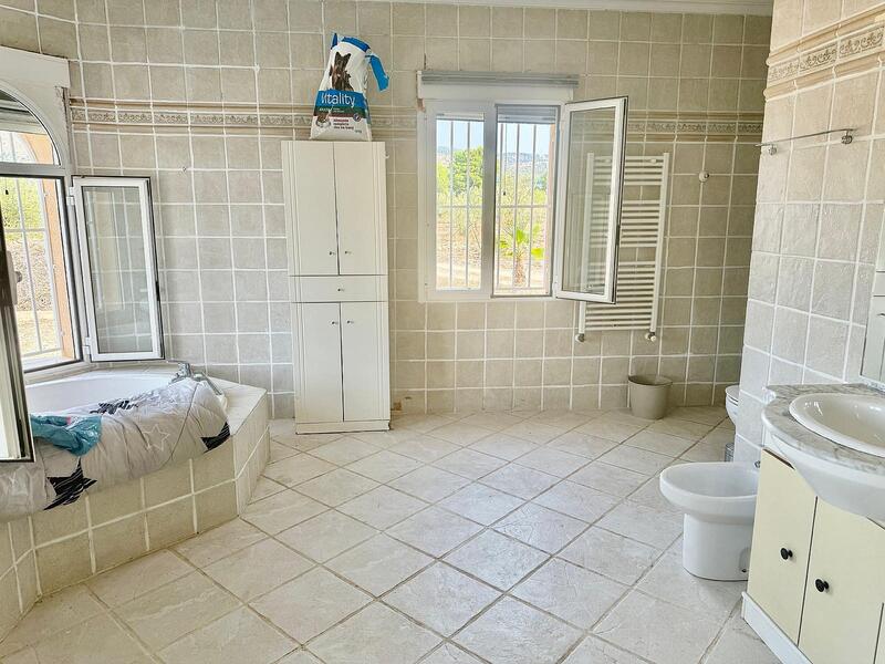 3 bedroom Villa for sale