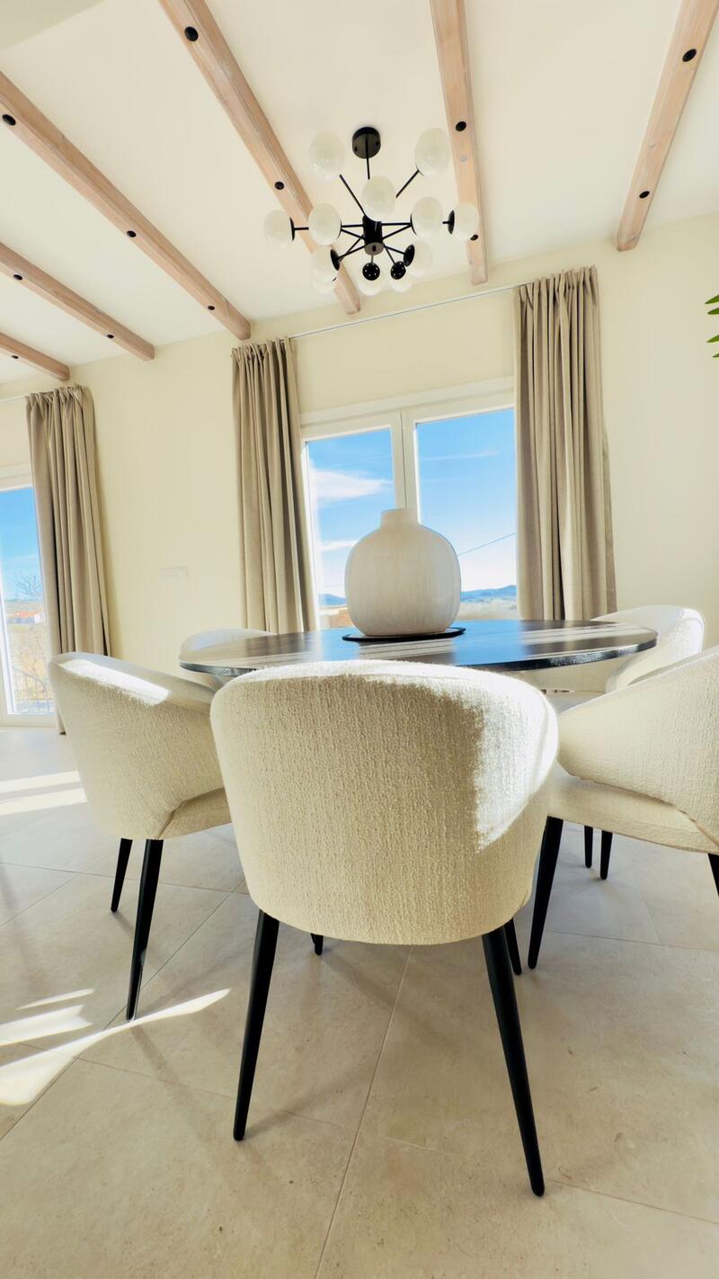 3 bedroom Villa for sale 3 bedroom Villa for sale