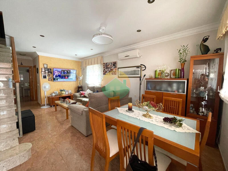 3 Cuarto Villa en venta 3 Cuarto Villa en venta