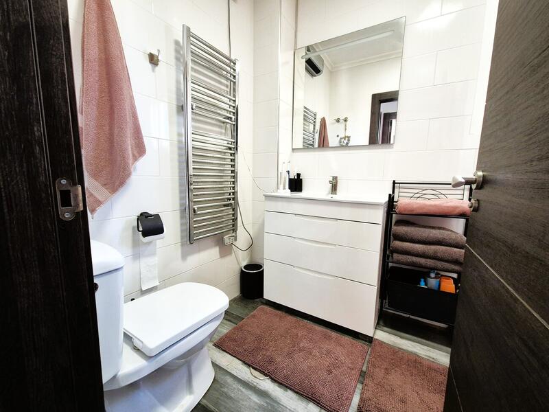 3 спальная комната вилла продается