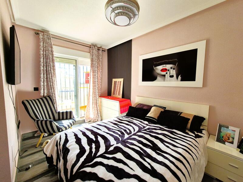 3 спальная комната вилла продается