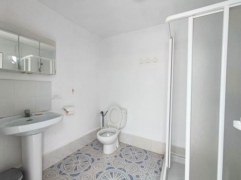 3 Schlafzimmer Villa zu verkaufen 3 Schlafzimmer Villa zu verkaufen