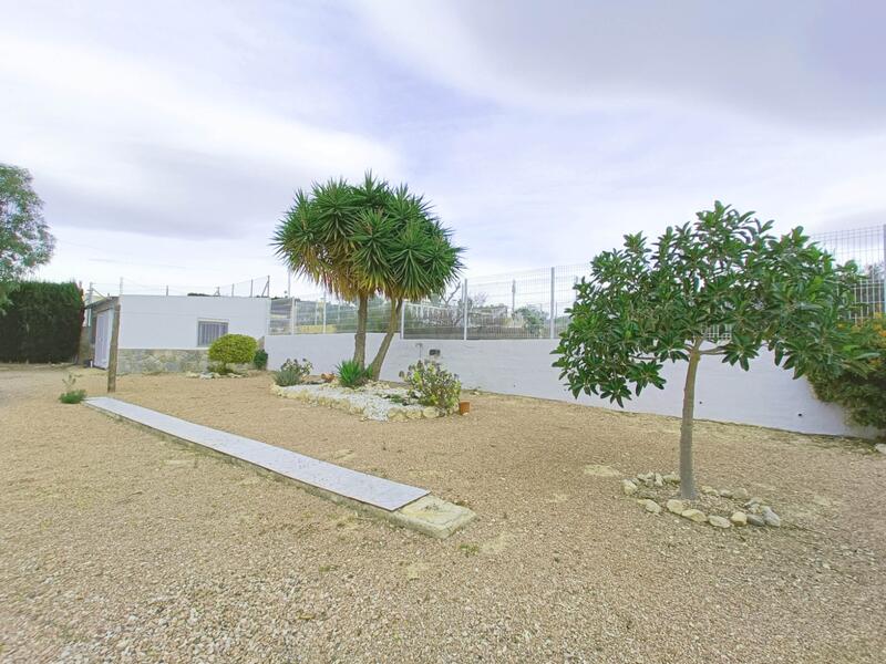 3 Schlafzimmer Villa zu verkaufen 3 Schlafzimmer Villa zu verkaufen