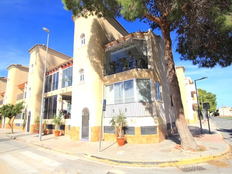 Apartamento en venta en Heredades, Alicante Apartamento en venta en Heredades, Alicante