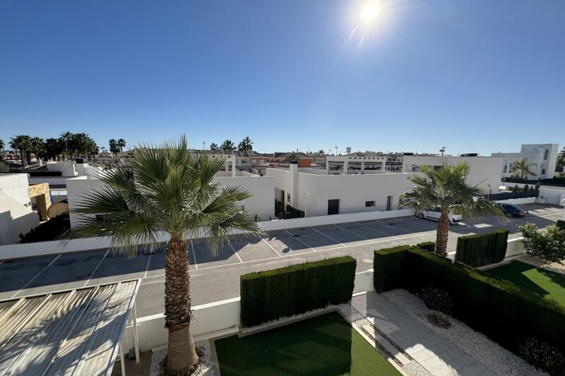 3 bedroom Apartment for sale 3 bedroom Apartment for sale