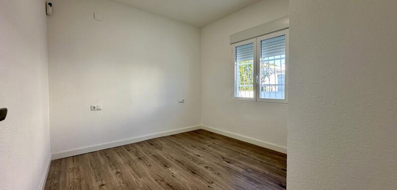 2 Schlafzimmer Villa zu verkaufen 2 Schlafzimmer Villa zu verkaufen