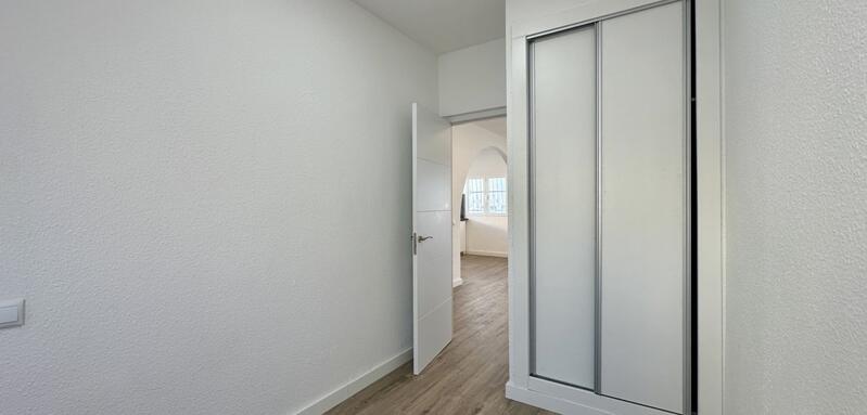 2 Schlafzimmer Villa zu verkaufen 2 Schlafzimmer Villa zu verkaufen