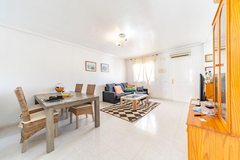 3 Schlafzimmer Stadthaus zu verkaufen 3 Schlafzimmer Stadthaus zu verkaufen