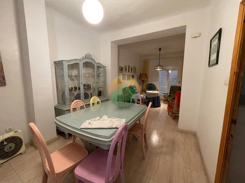 4 chambre Villa à vendre 4 chambre Villa à vendre