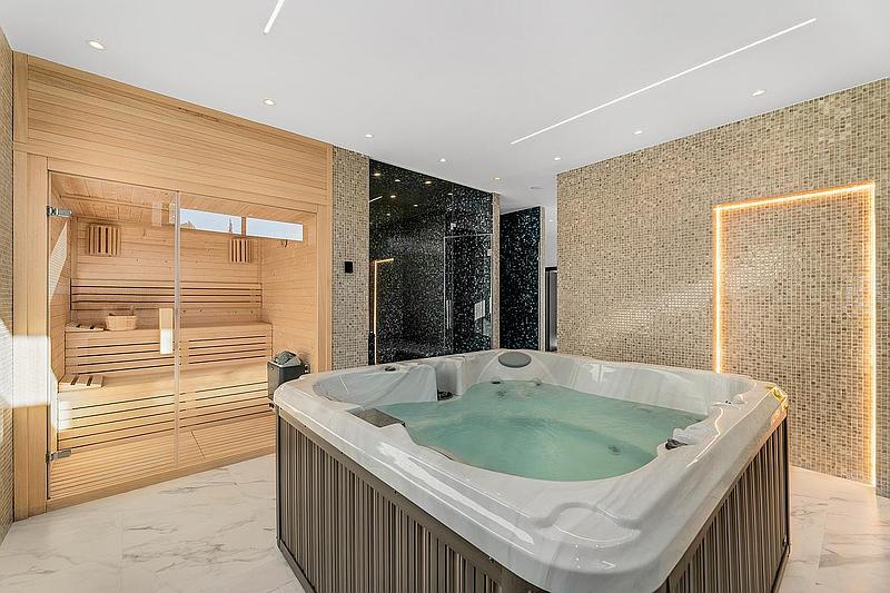 6 soverom Villa til salgs 6 soverom Villa til salgs