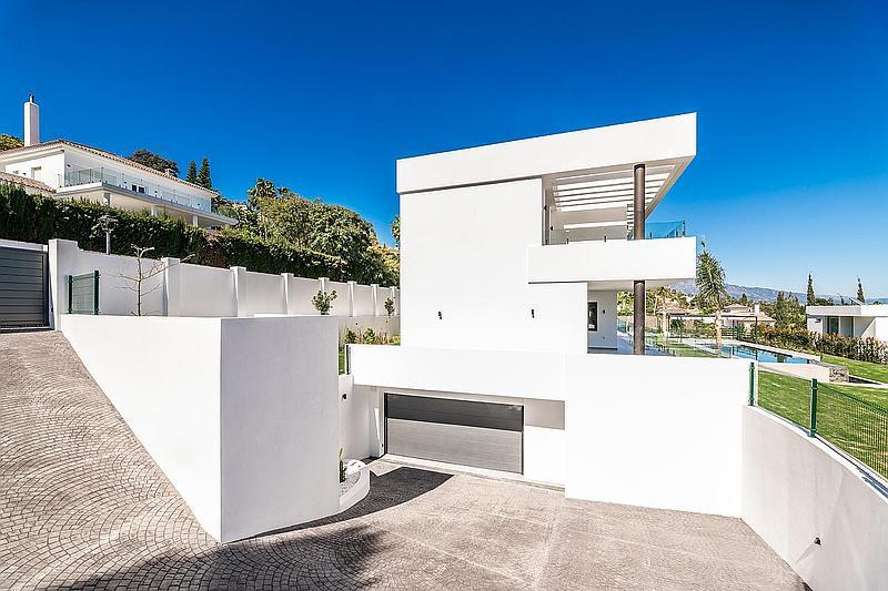 6 soverom Villa til salgs 6 soverom Villa til salgs