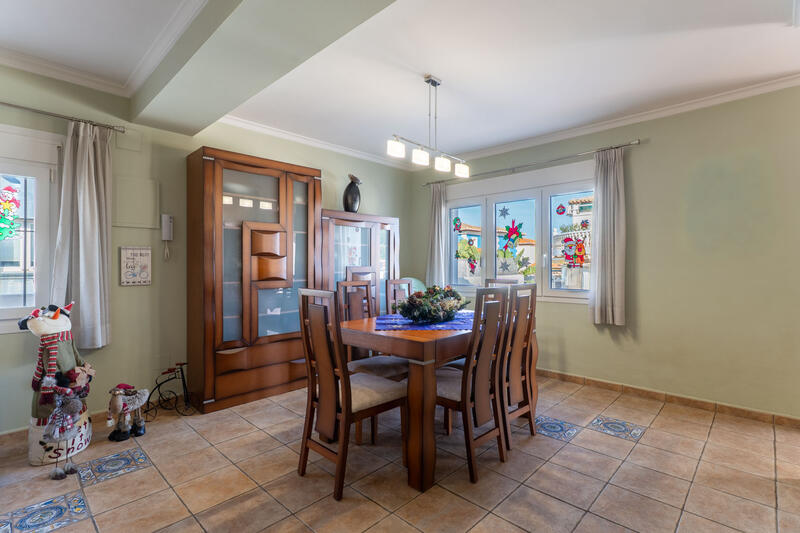 3 bedroom Villa for sale 3 bedroom Villa for sale