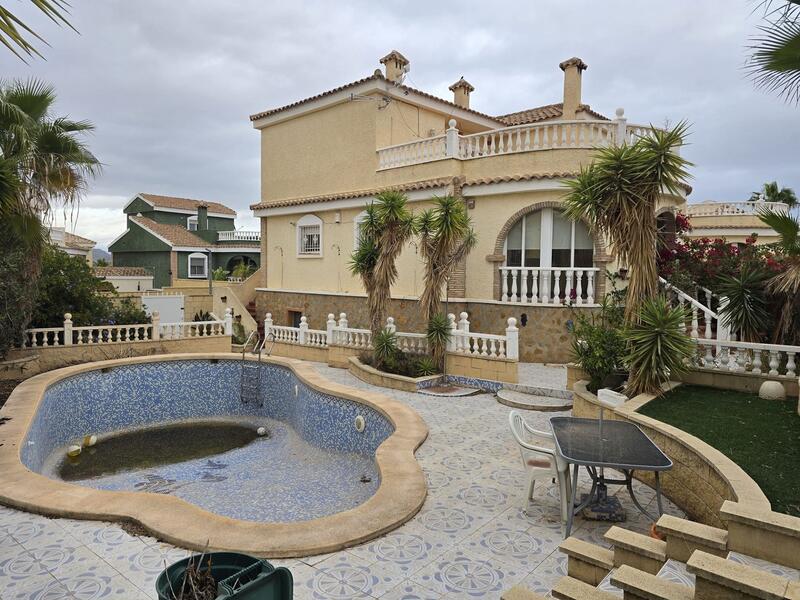 Villa zu verkaufen in Monforte del Cid, Alicante