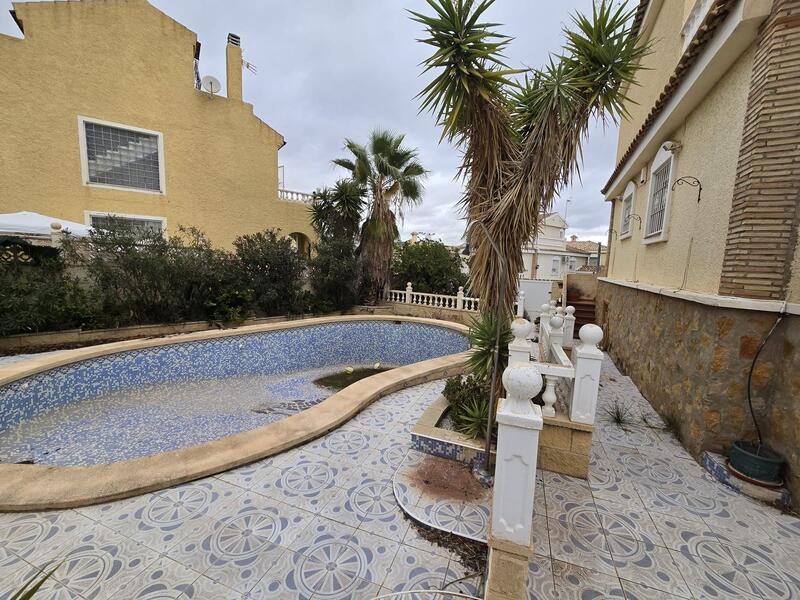 5 bedroom Villa for sale 5 bedroom Villa for sale