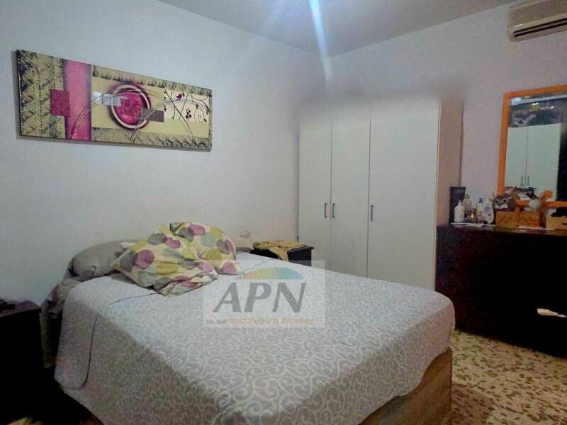 3 Schlafzimmer Stadthaus zu verkaufen