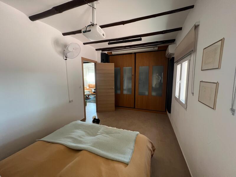 4 Schlafzimmer Landhaus zu verkaufen