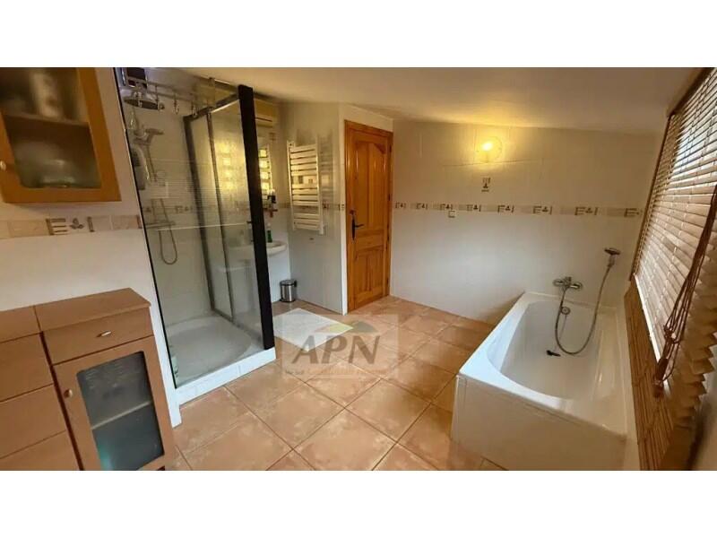 6 slaapkamer Landhuis Te koop 6 slaapkamer Landhuis Te koop