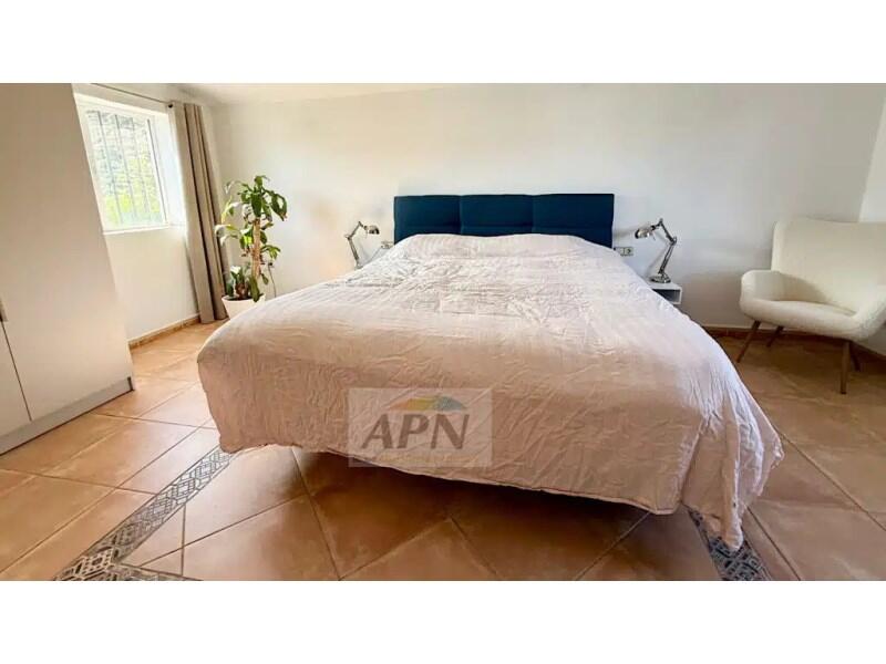 6 slaapkamer Landhuis Te koop 6 slaapkamer Landhuis Te koop