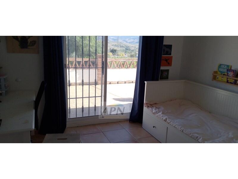 6 slaapkamer Landhuis Te koop 6 slaapkamer Landhuis Te koop