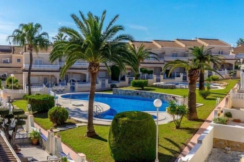 2 soverom Villa til salgs 2 soverom Villa til salgs