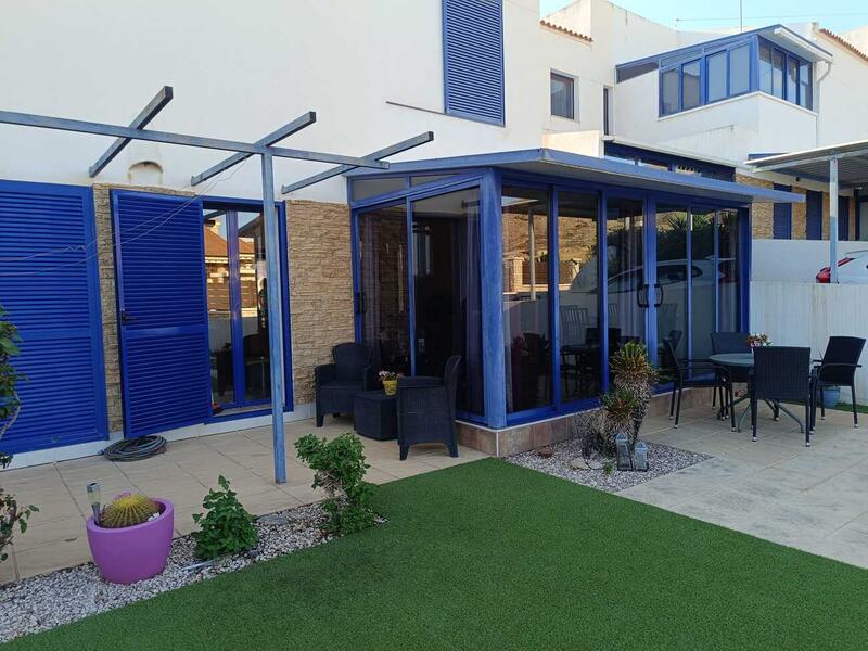 3 soveværelse Byhus til salg