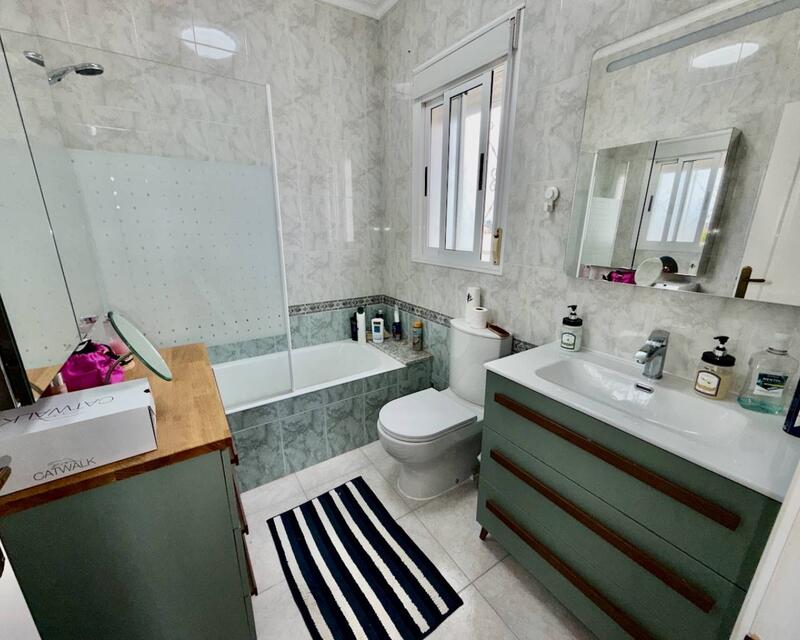 3 bedroom Villa for sale 3 bedroom Villa for sale