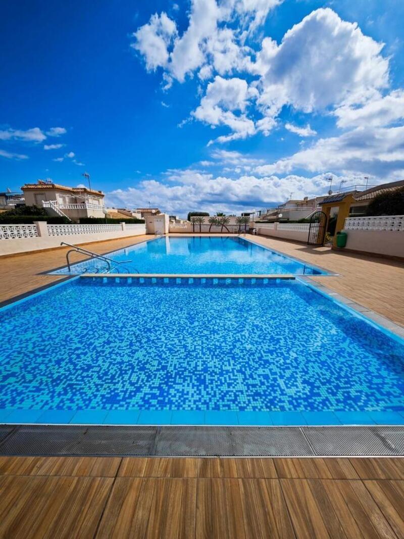 Villa for sale in Los Altos, Alicante