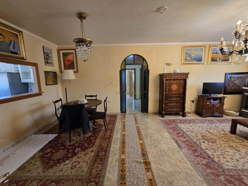 4 soveværelse Villa til salg