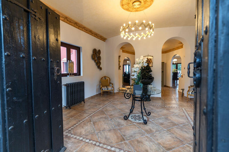 7 soverom Villa til salgs