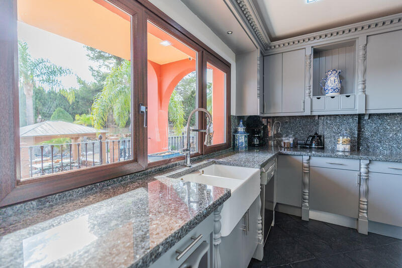 7 soverom Villa til salgs