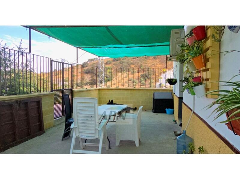 6 soverom Herregård til salgs