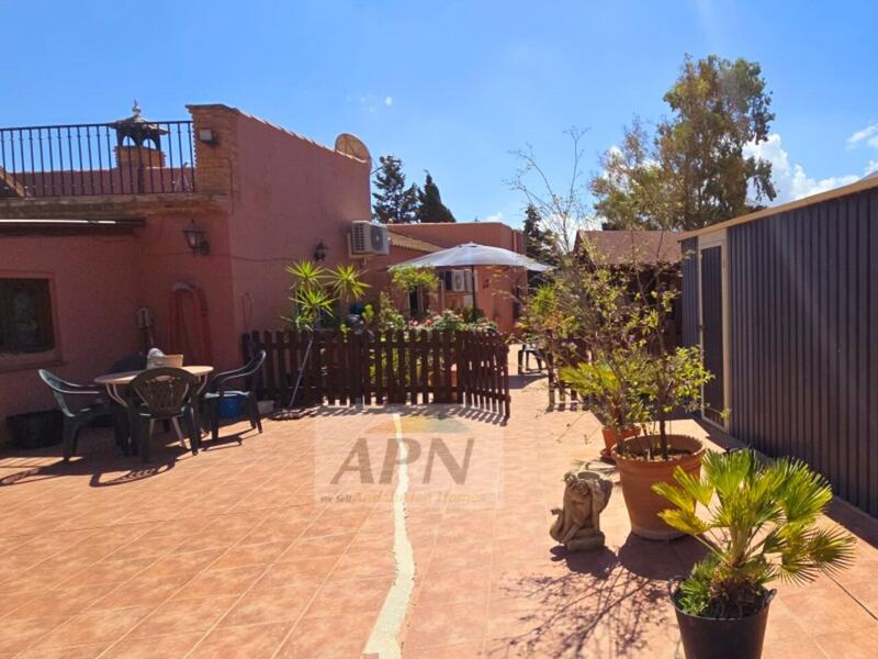 2 soverom Herregård til salgs